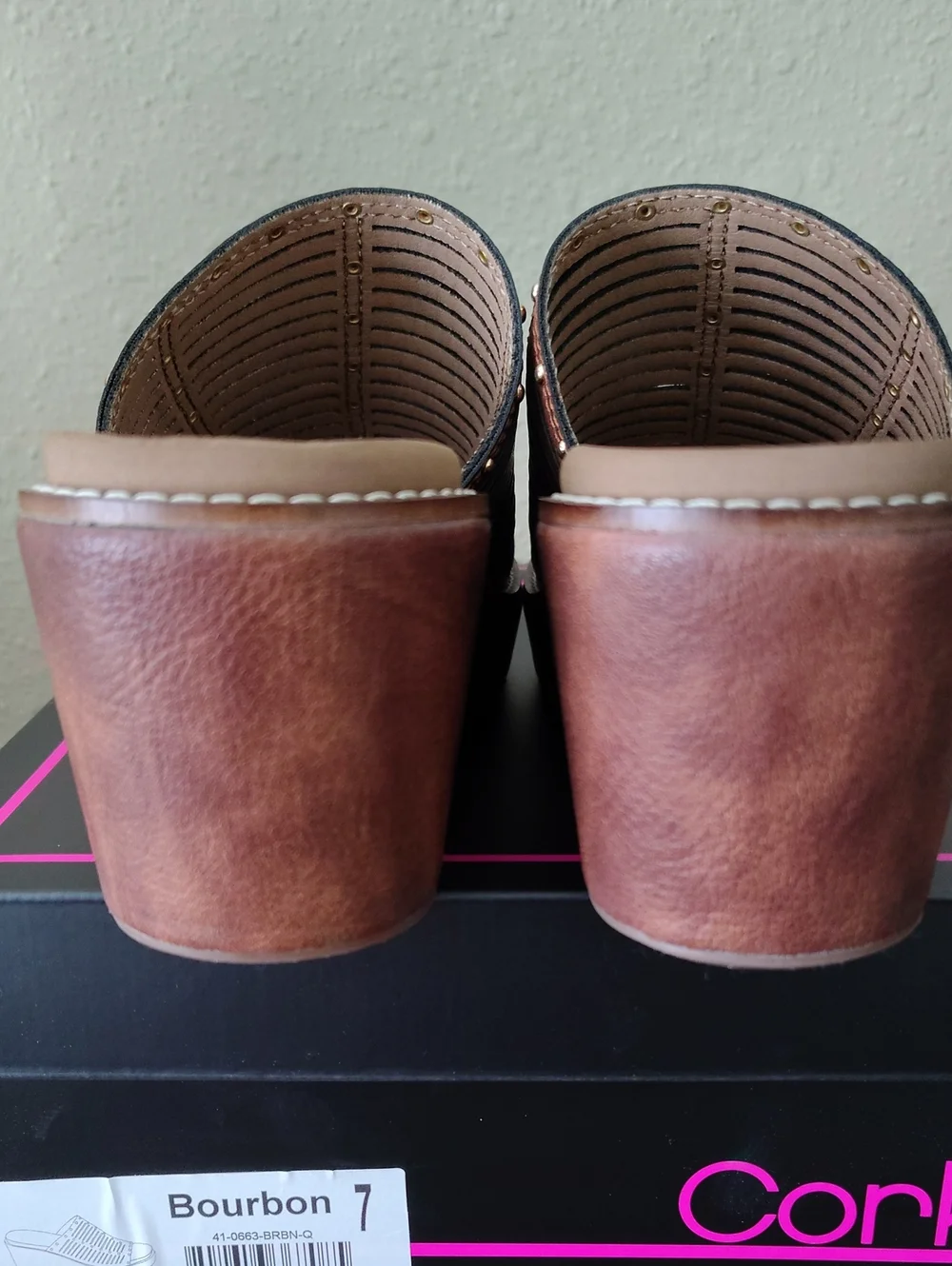 NIB Corkys Much Better Bourbon Size 7 Wedges Never Worn Tried On Only